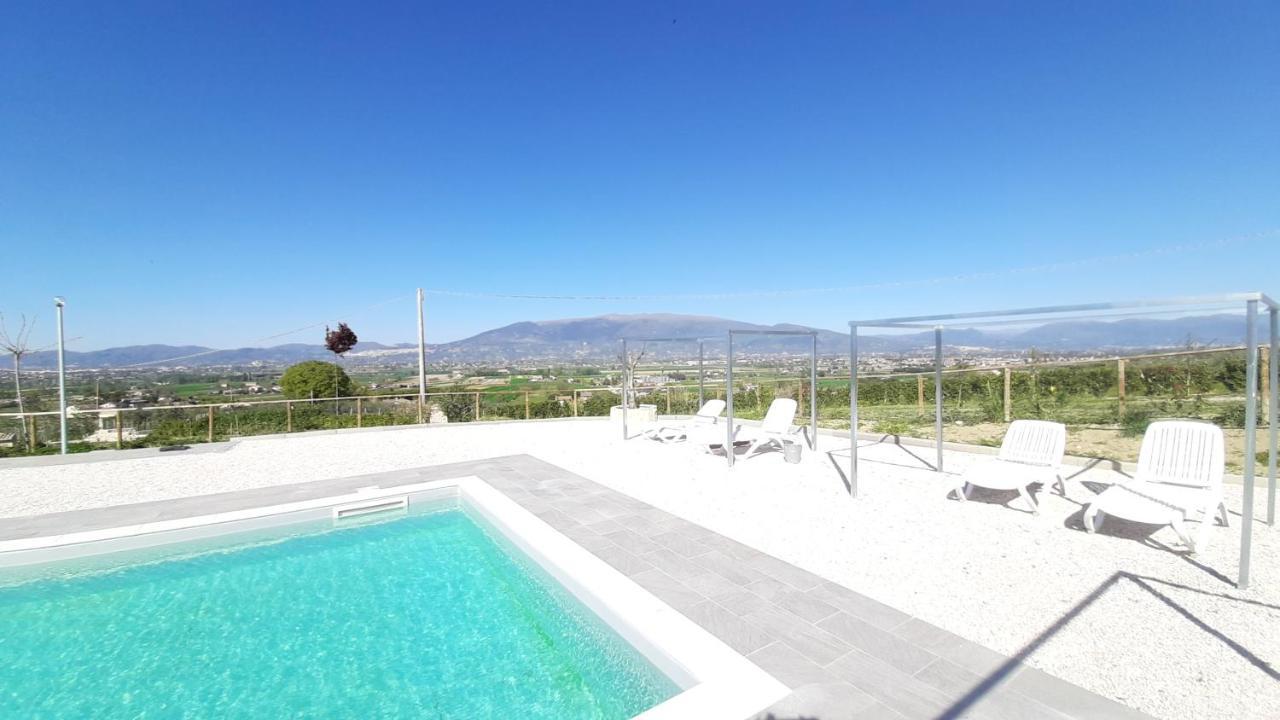 Agriturismo Incanto Della Natura Cannara Dış mekan fotoğraf